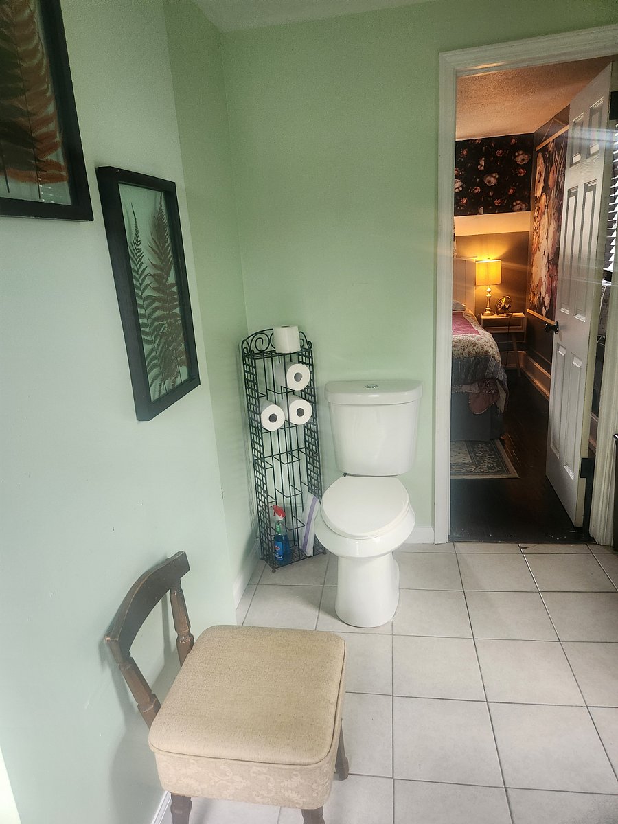 Furnished Finder property 1009646_1 photo 17
