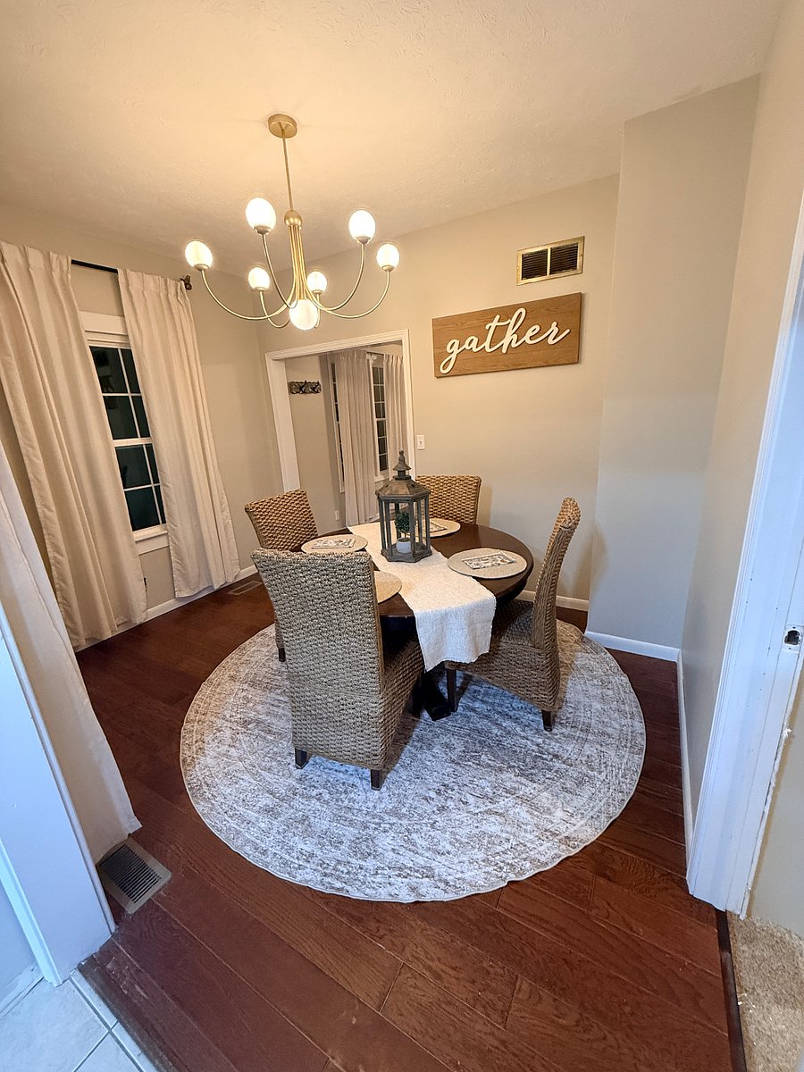 Furnished Finder property 1009659_1 photo 36