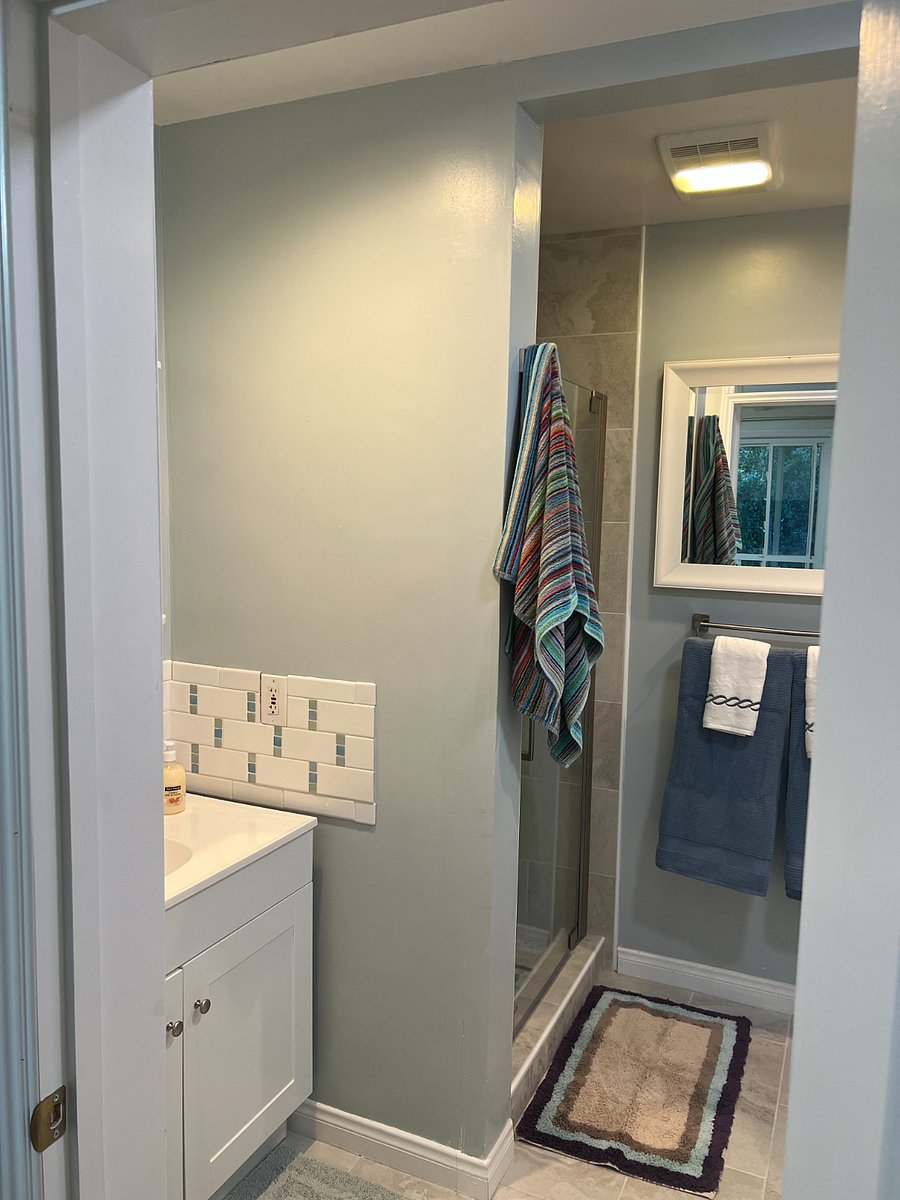 Furnished Finder property 1009663_1 photo 12