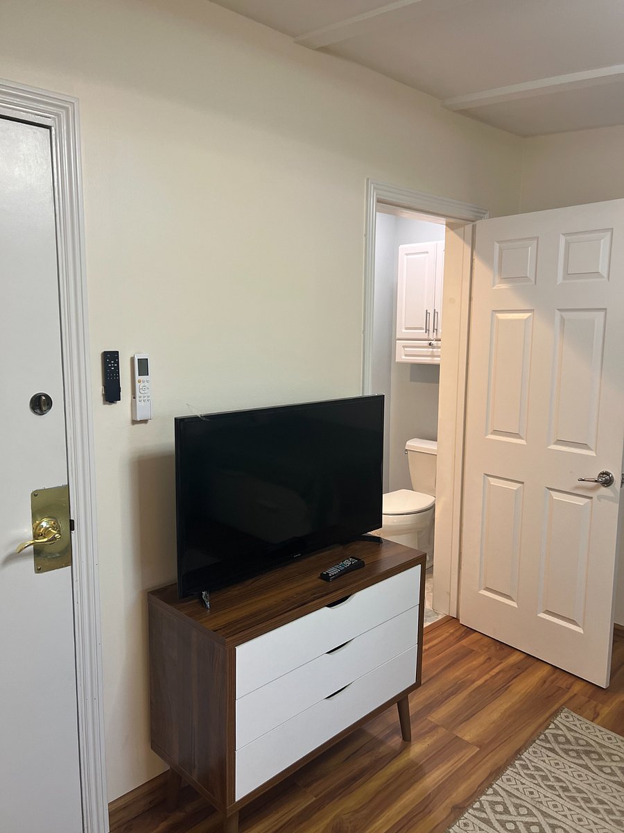 Furnished Finder property 1009663_1 photo 10