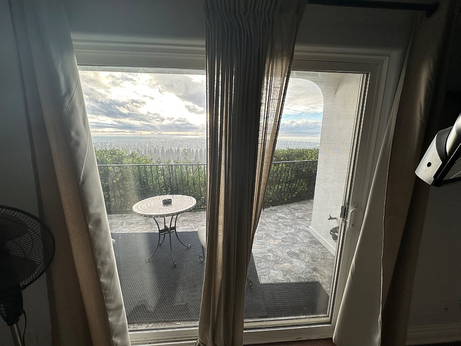 Furnished Finder property 1009670_1 photo 9