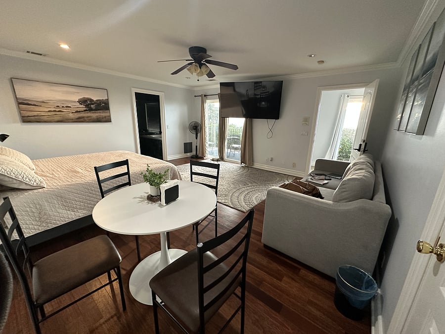 Furnished Finder property 1009670_1 photo 3