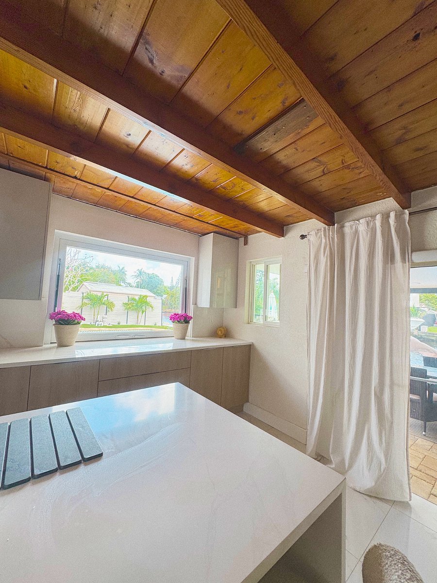 Furnished Finder property 1009678_1 photo 24