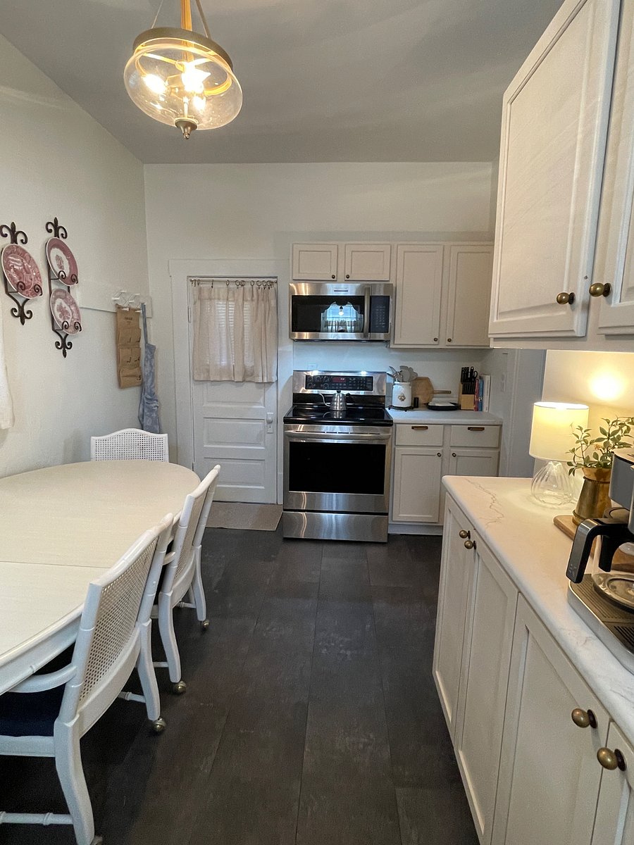 Furnished Finder property 1009680_1 photo 37