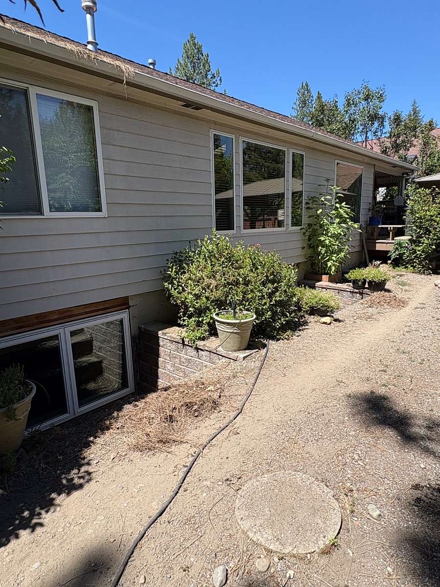 Large egress windows to downstairs apartment