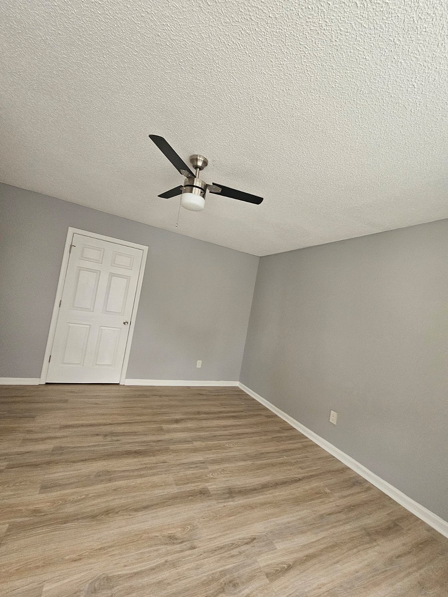 Furnished Finder property 1009687_1 photo 11