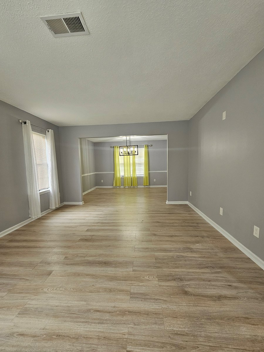Furnished Finder property 1009687_1 photo 17