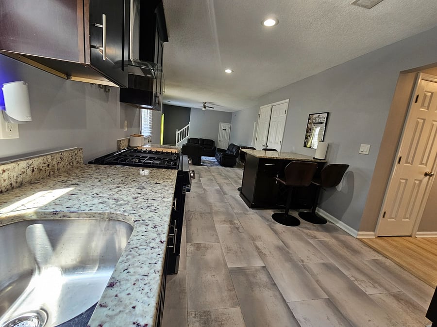 Furnished Finder property 1009687_1 photo 4
