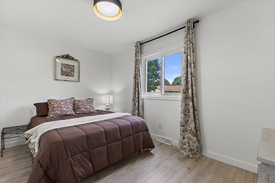 Furnished Finder property 1009693_1 photo 22