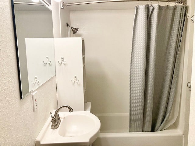 tub and shower