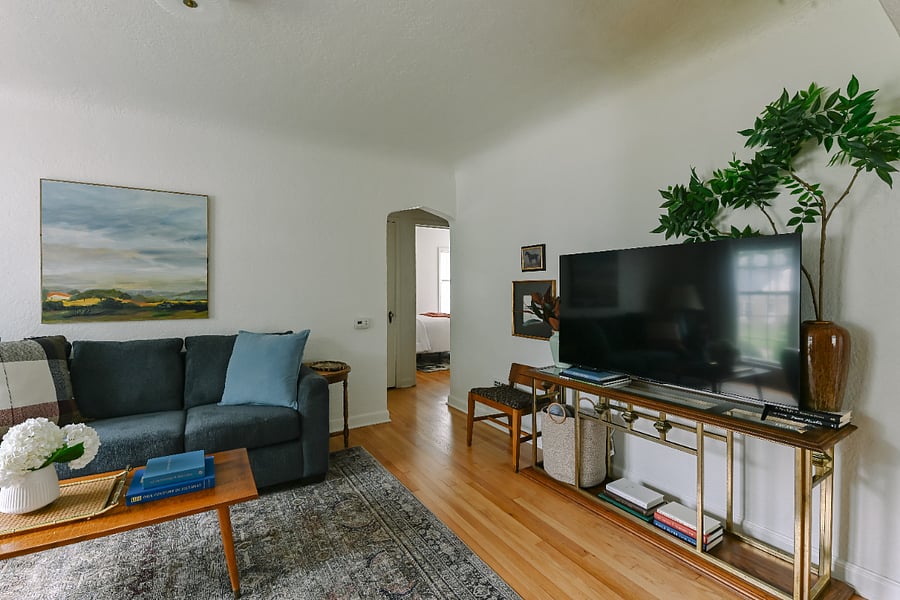 Furnished Finder property 1009707_1 photo 3
