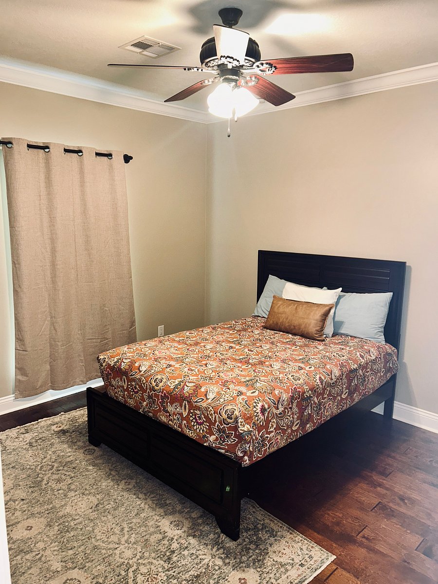 Furnished Finder property 1009728_1 photo 11