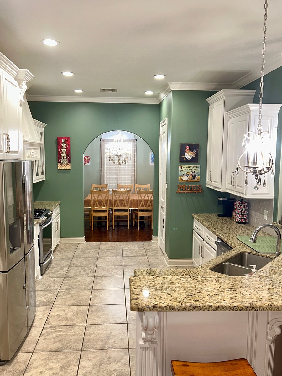 Furnished Finder property 1009728_1 photo 3