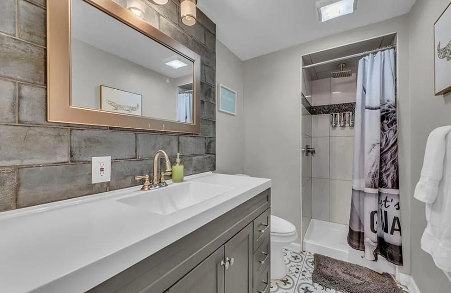 Main floor bathroom