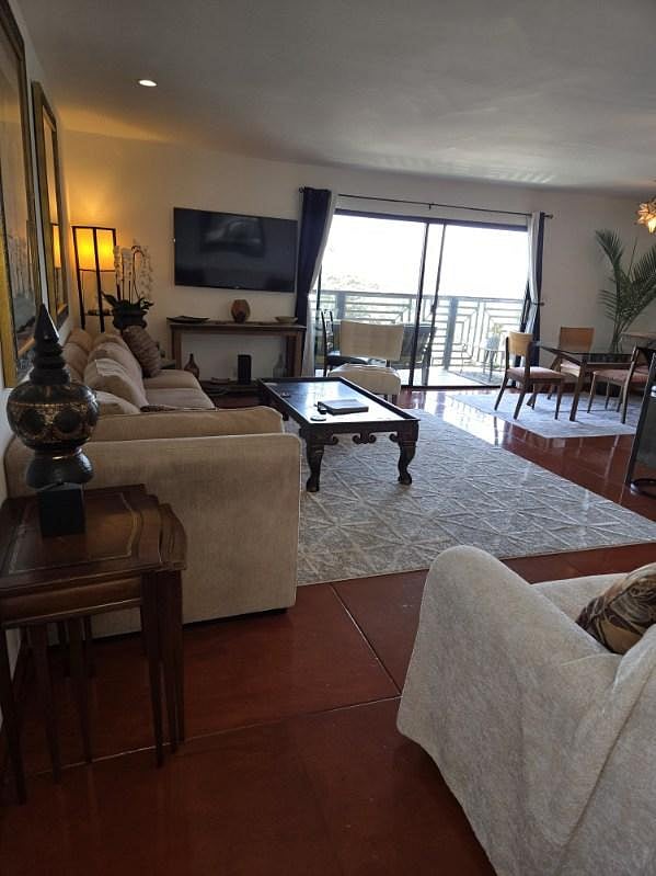 Furnished Finder property 1009769_1 photo 4