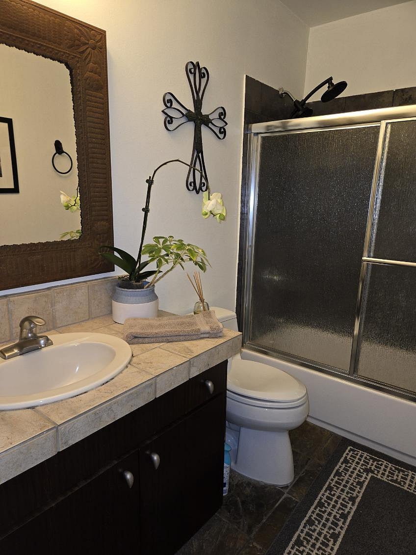 Furnished Finder property 1009769_1 photo 17