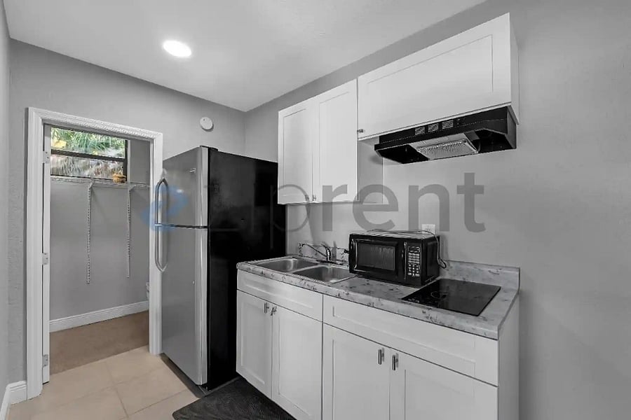 Furnished Finder property 1009773_1 photo 7