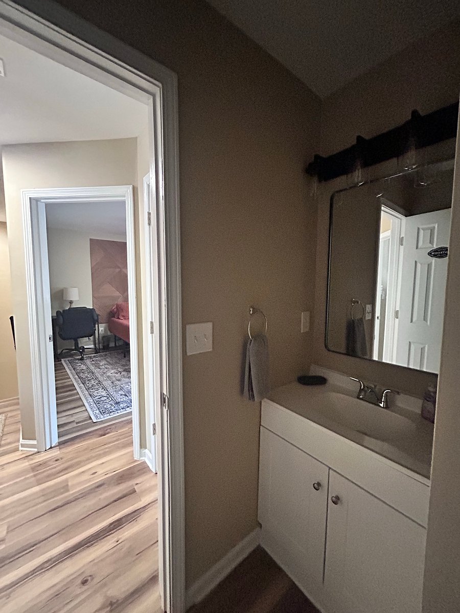 Furnished Finder property 1009811_1 photo 9