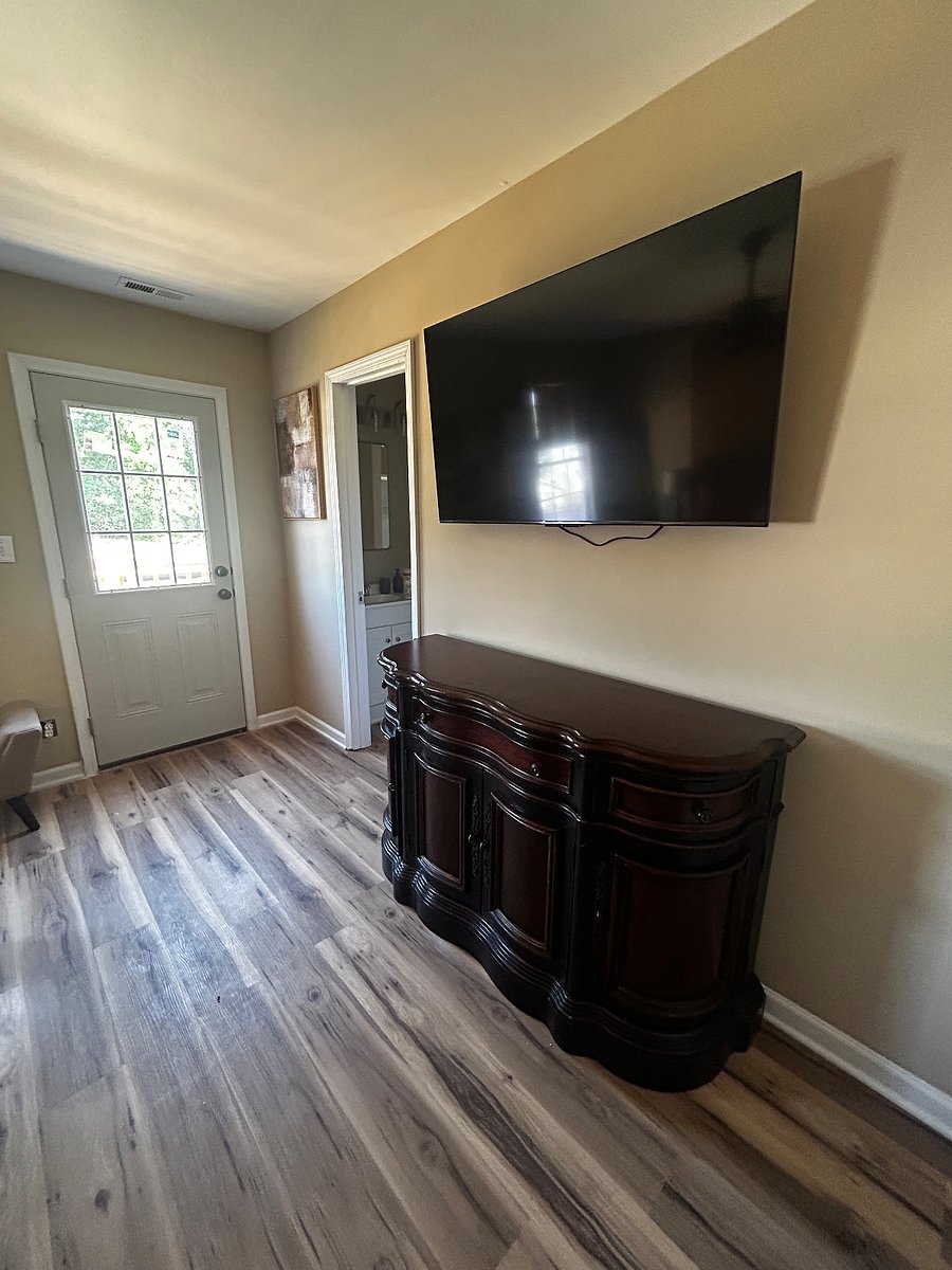 Furnished Finder property 1009811_1 photo 9