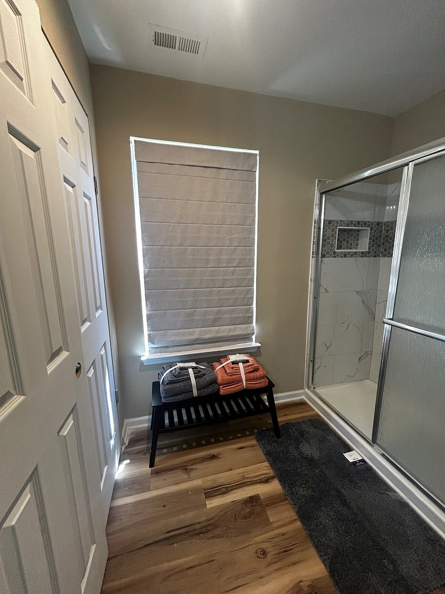 Furnished Finder property 1009811_1 photo 12