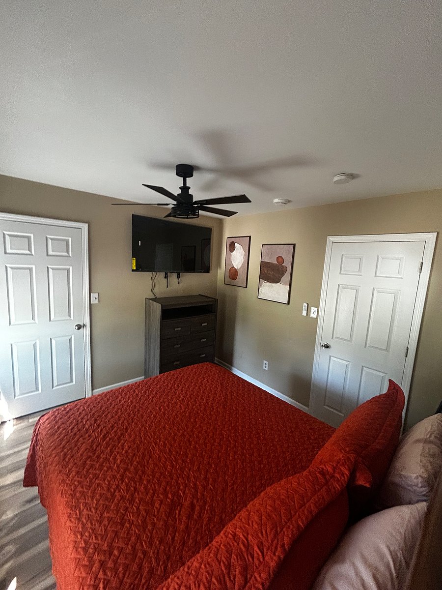Furnished Finder property 1009811_1 photo 11
