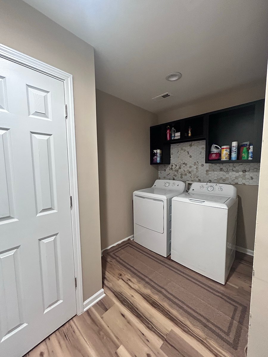 Furnished Finder property 1009811_1 photo 23