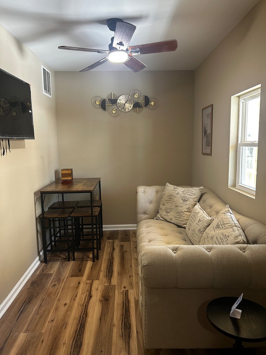 Furnished Finder property 1009811_2 photo 2