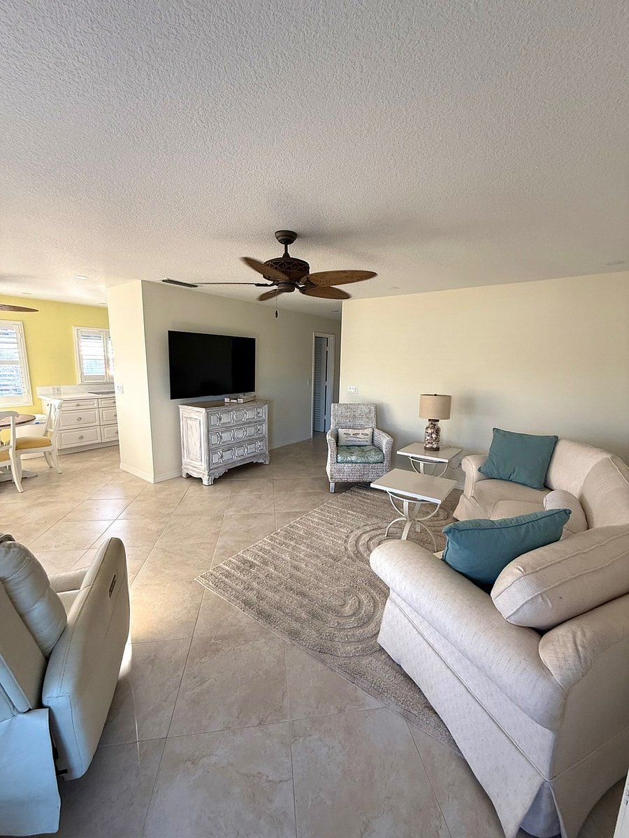 Furnished Finder property 1009826_1 photo 3