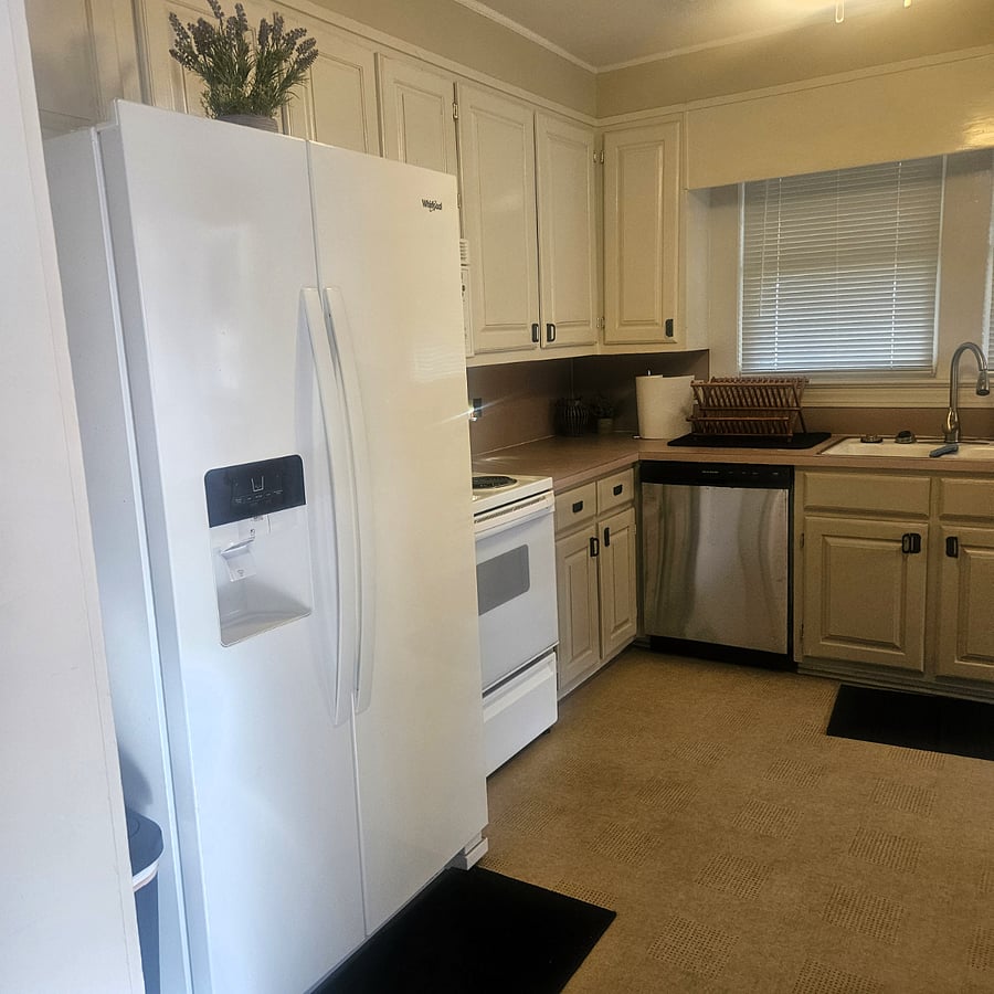 Furnished Finder property 1009827_1 photo 3
