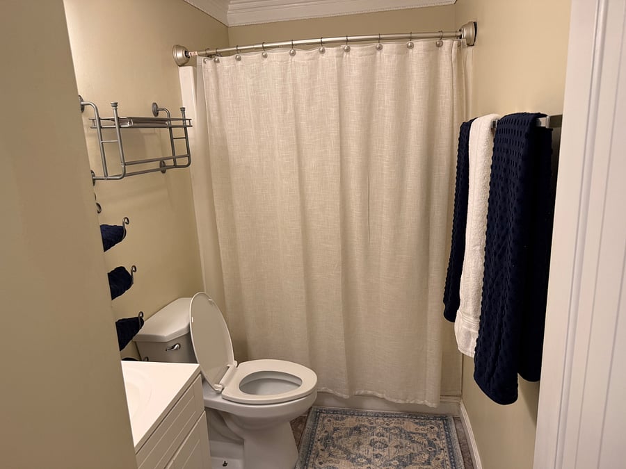 Furnished Finder property 1009837_1 photo 22