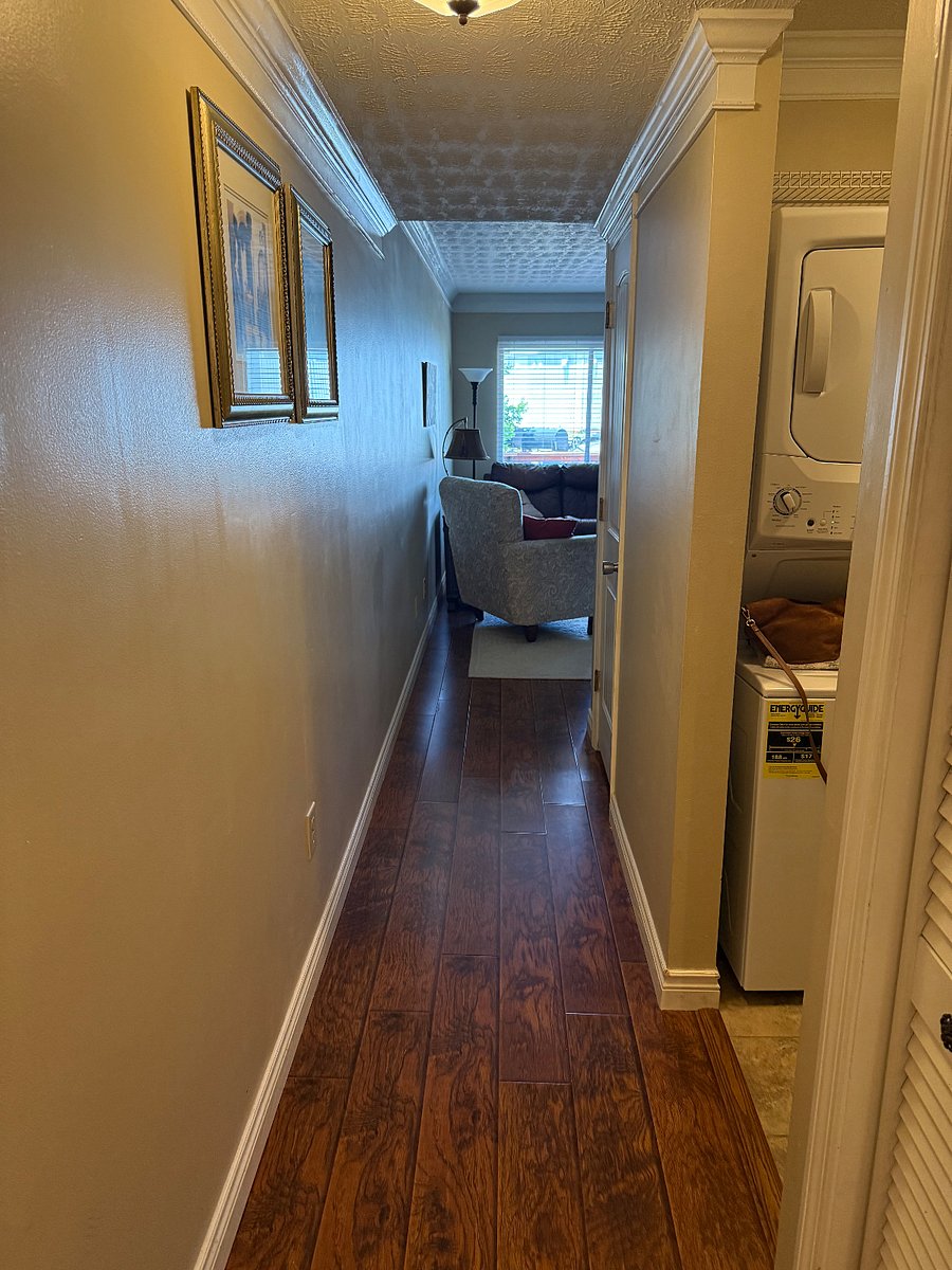 Furnished Finder property 1009837_1 photo 8