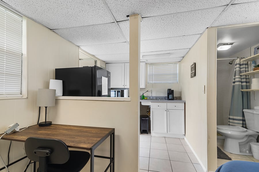 Furnished Finder property 1009847_1 photo 40
