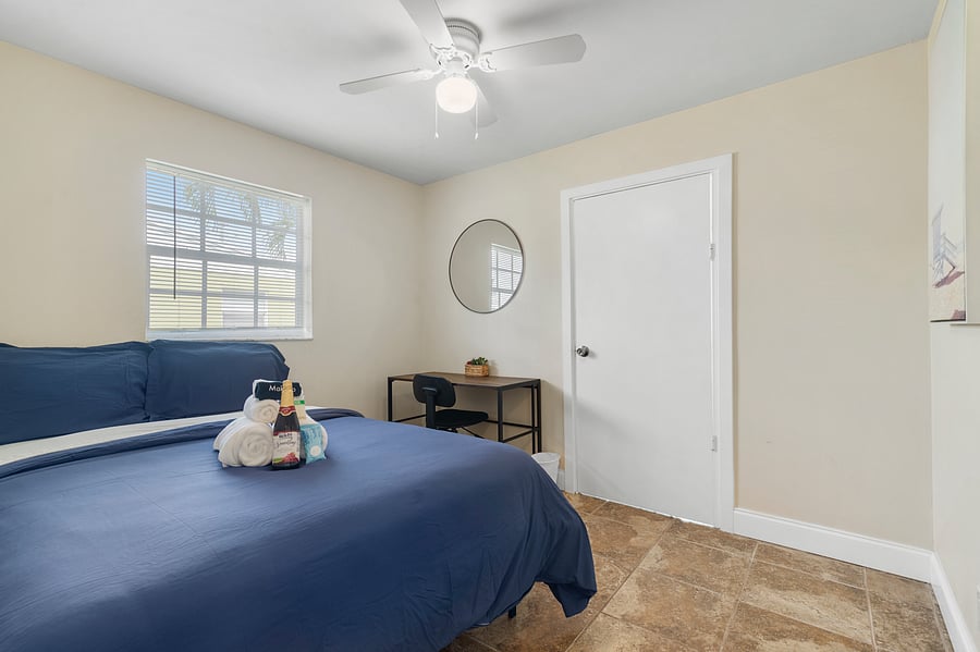 Furnished Finder property 1009847_1 photo 12