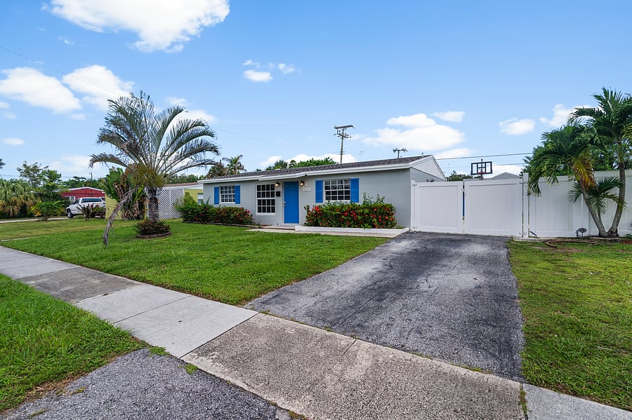 Furnished Finder property 1009847_1 photo 47