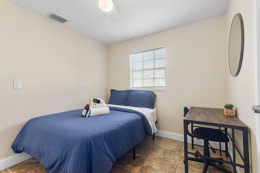 Furnished Finder property 1009847_1 photo 13