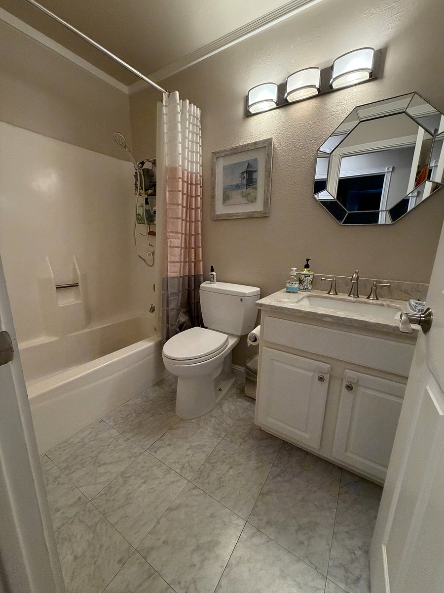 Furnished Finder property 1009848_1 photo 9
