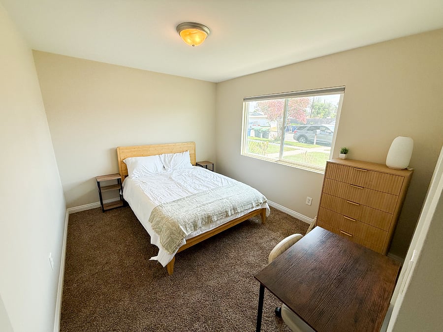 Furnished Finder property 1009849_1 photo 9