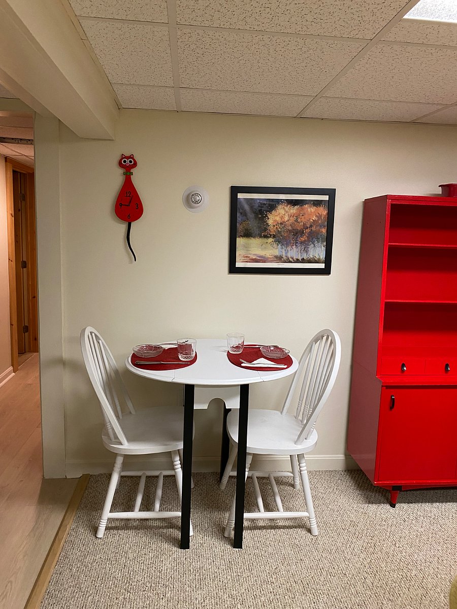 dining table with 2 chairs