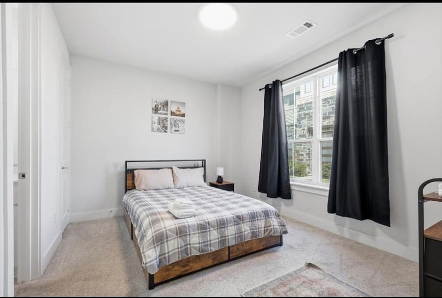 Furnished Finder property 1009852_1 photo 5