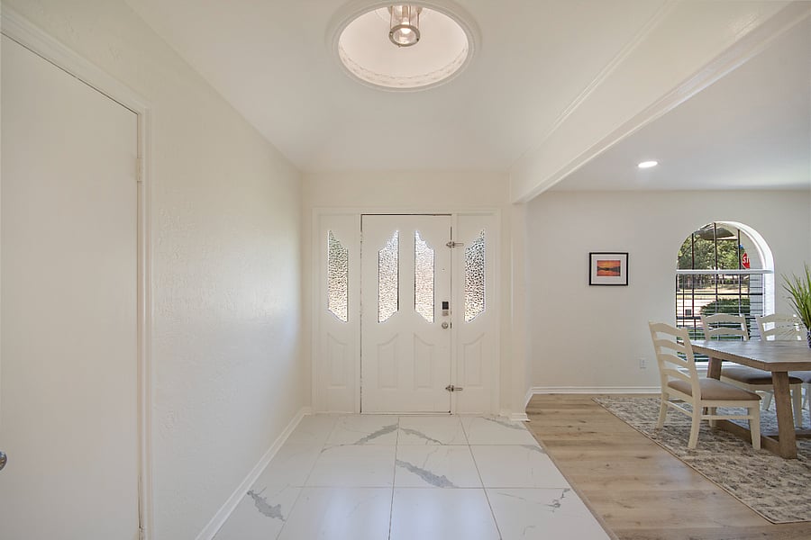 Furnished Finder property 1009854_1 photo 4