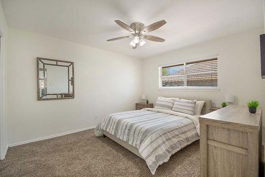 Furnished Finder property 1009854_1 photo 32
