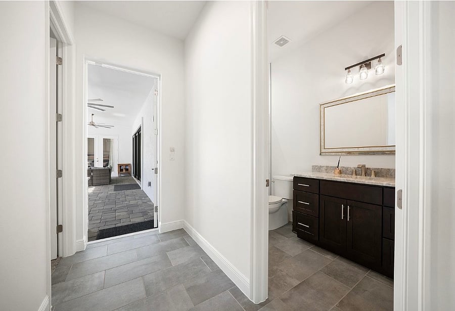 Furnished Finder property 1009856_1 photo 13