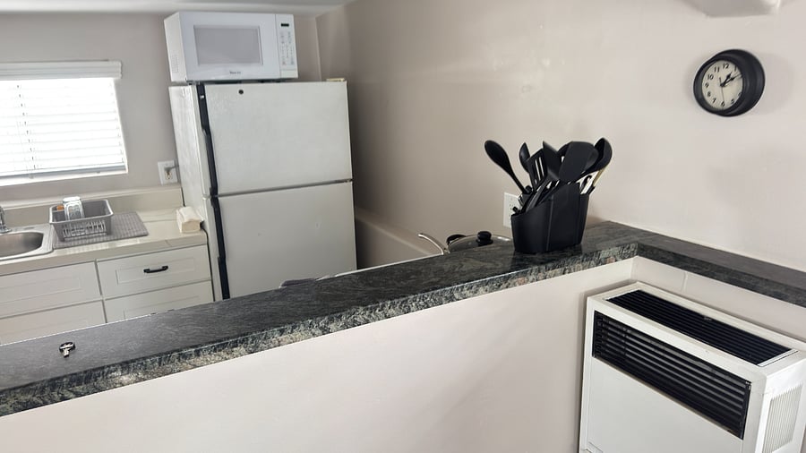 Furnished Finder property 1009864_1 photo 12