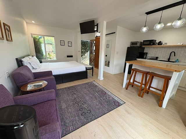 Furnished Finder property 1009875_1 photo 5