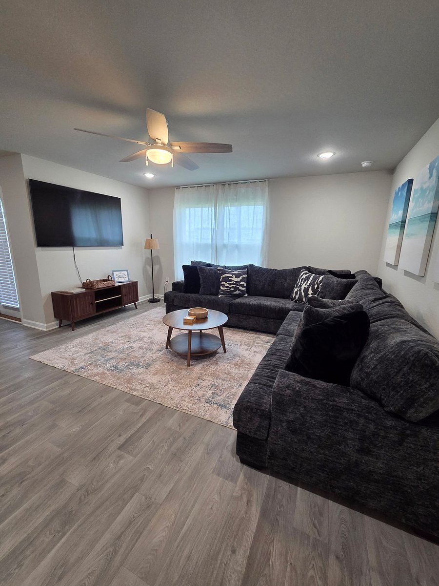 Furnished Finder property 1009884_1 photo 3