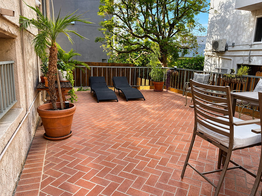 Furnished Finder property 1009886_1 photo 14