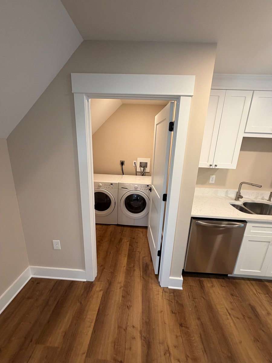 Furnished Finder property 1009887_1 photo 8