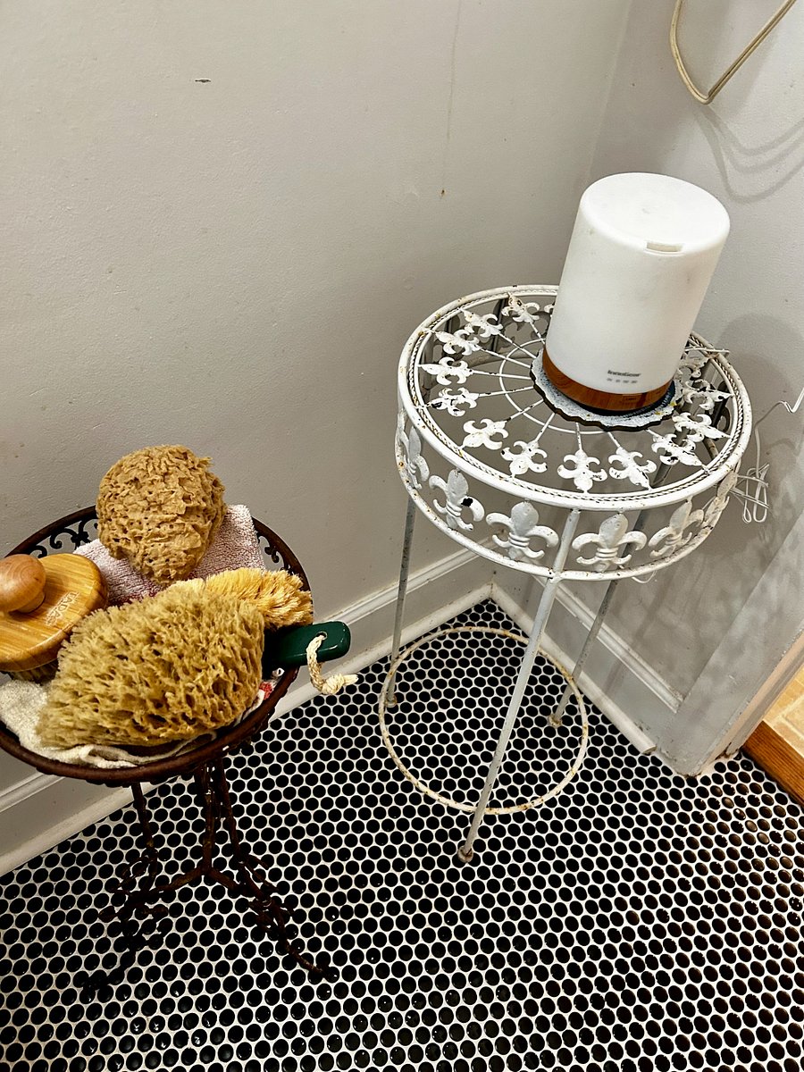 Bathroom detail