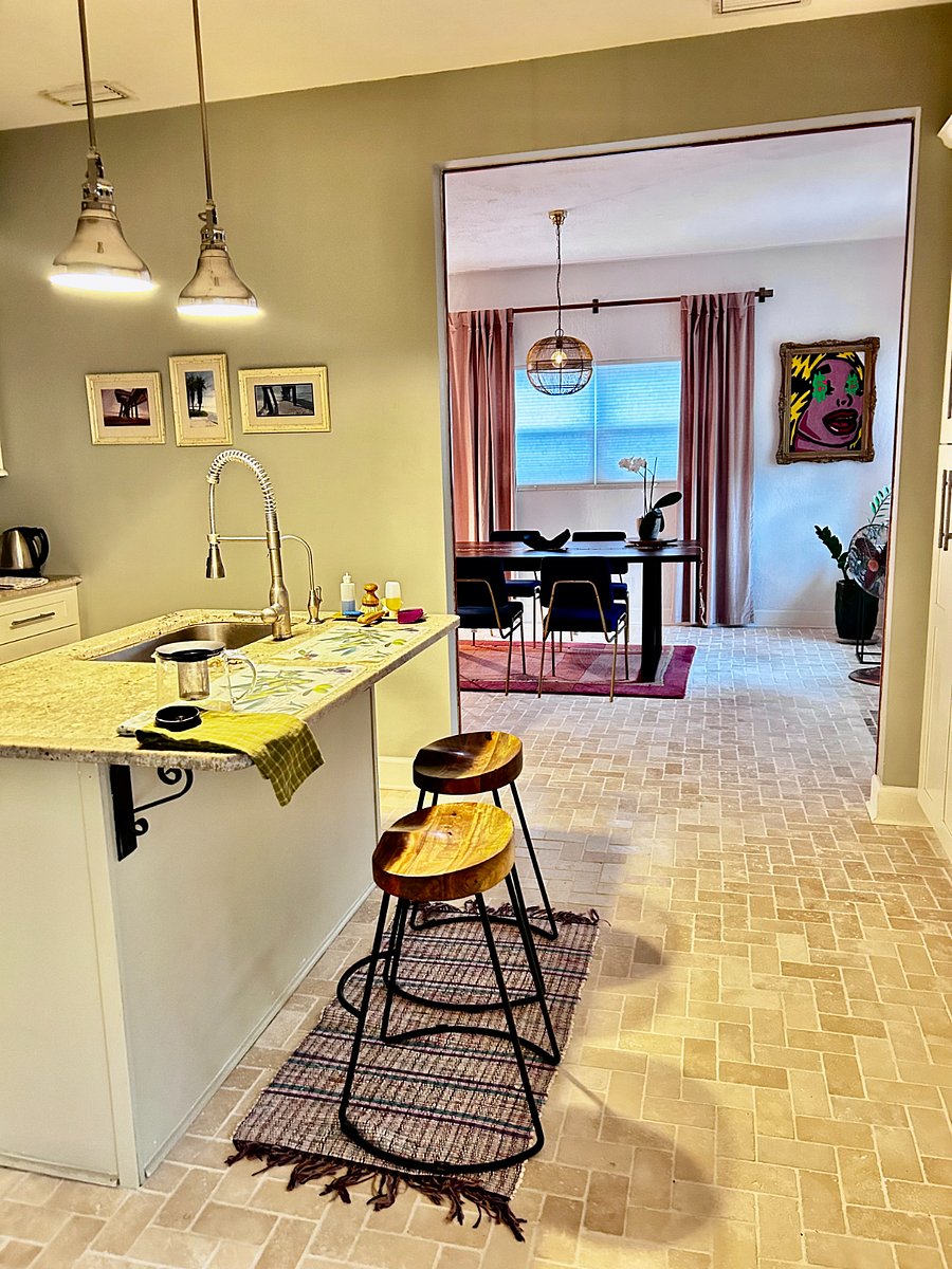 Furnished Finder property 1009888_1 photo 18