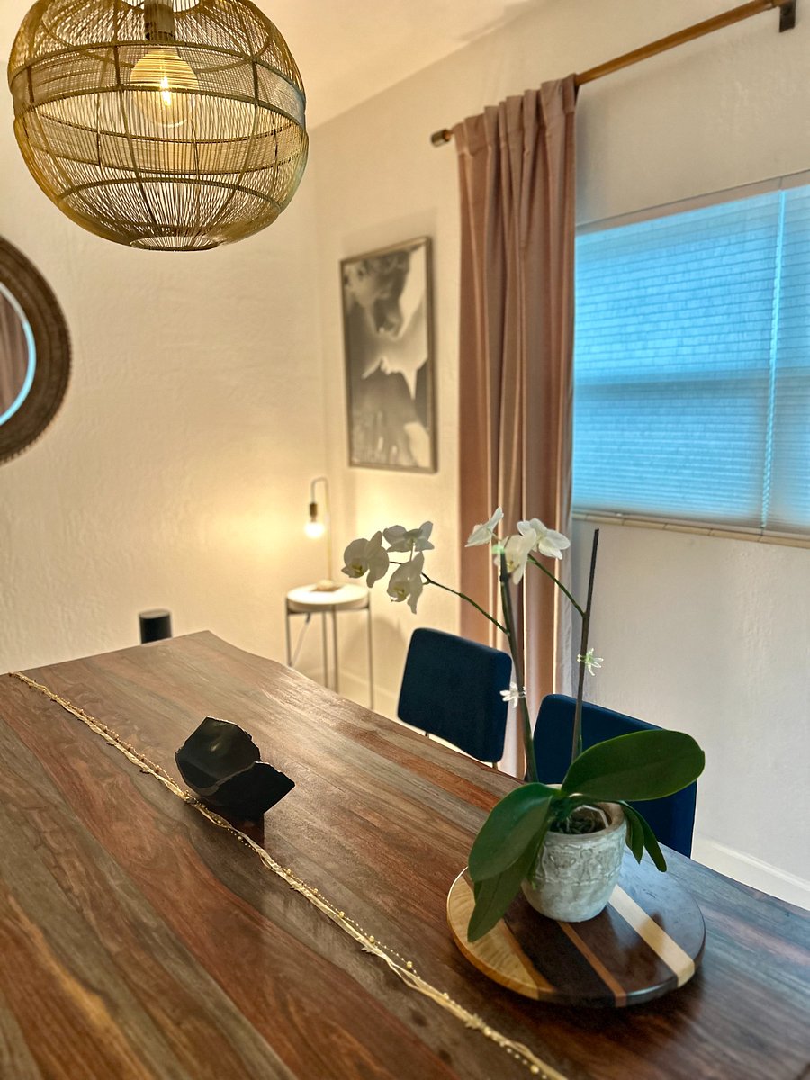 Furnished Finder property 1009888_1 photo 12